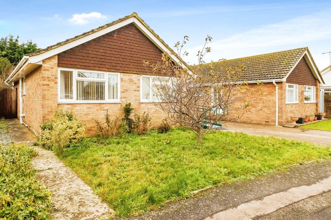 2 bedroom semi-detached bungalow for sale