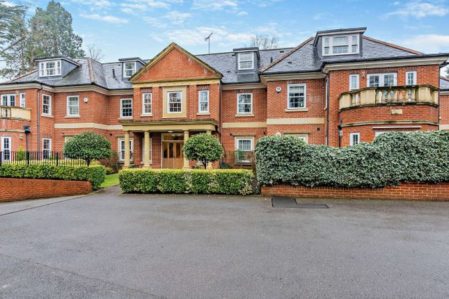 Dry Arch Road, Ascot, Berkshire 2 bed flat for sale
