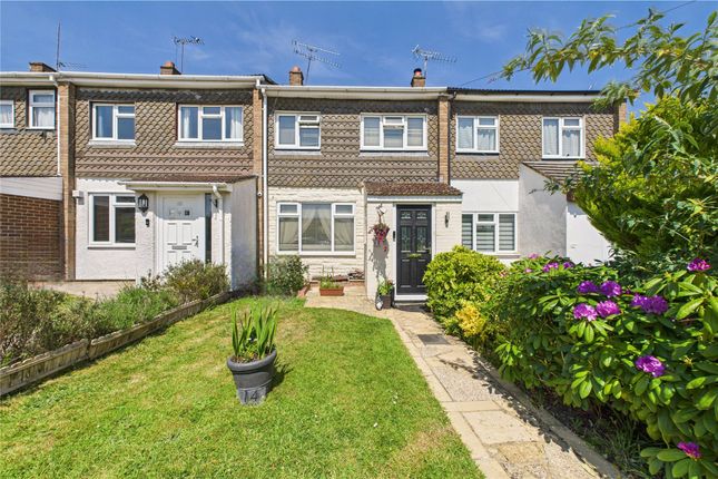 School Lane, Yateley, Hampshire, GU46 3 bed terraced house for sale