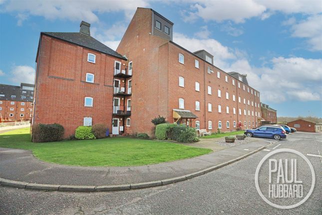 Swonnells Court, Oulton Broad, NR32 1 bed flat for sale