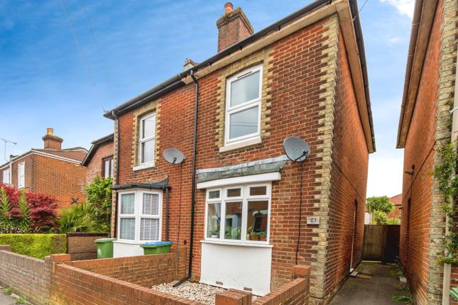 2 bedroom semi-detached house for sale