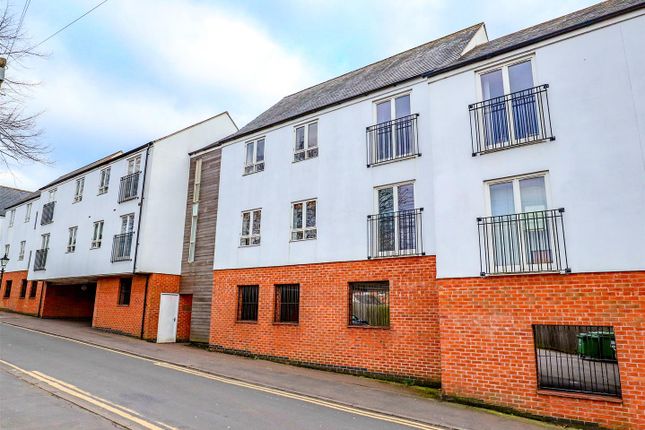 Castle Point, Wood Street, Hinckley 2 bed flat for sale