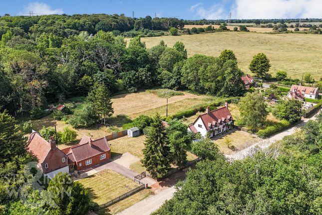 The Common, Dunston, Norwich 5 bed detached house for sale