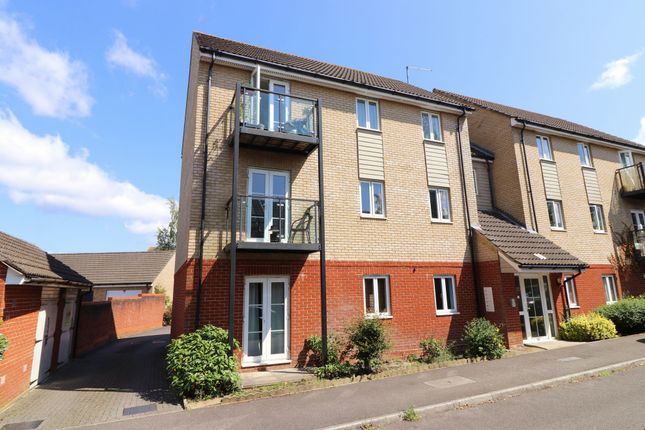 2 bedroom ground floor flat for sale