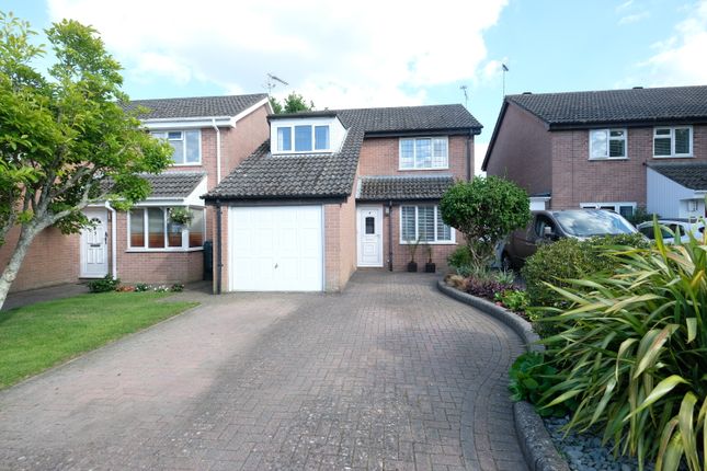 3 bed detached house