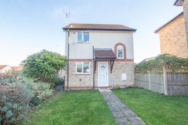 2 bed detached house