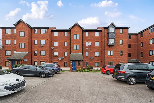 2 bed flat