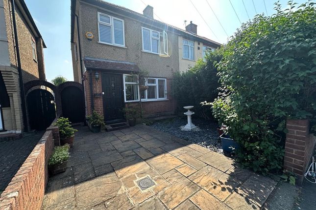 3 bed end terrace house