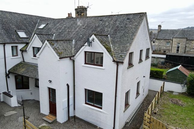 11 Paton Street, Inverness, IV2 4SN 2 bed semi