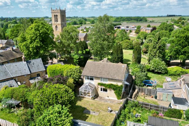 Church Street, Moulton, NN3 7SP 4 bed detached house for sale