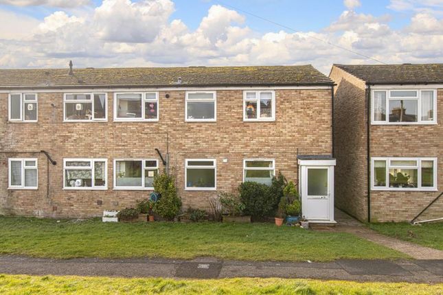 Sutton Close, Tring 2 bed maisonette for sale