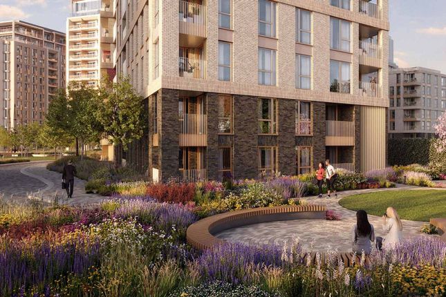 Michael Road, London, SW6 2 bed flat for sale
