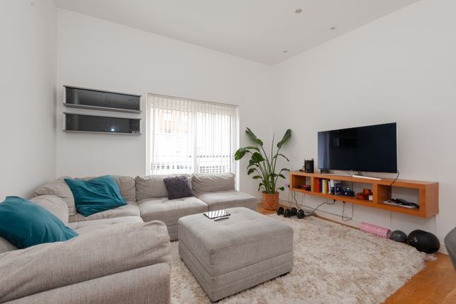 Shakespeare Terrace, Richmond 1 bed apartment for sale