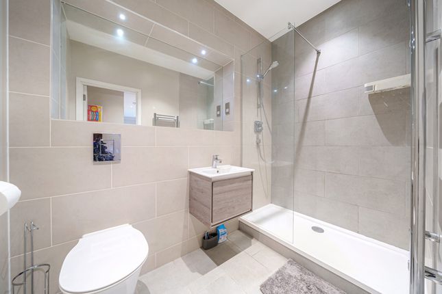 Field End Road, Ruislip, Middlesex 1 bed apartment for sale