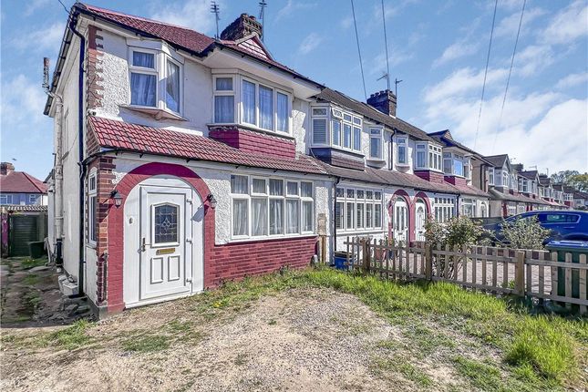 Wills Crescent, Whitton, Hounslow, TW3 3 bed end of terrace house for sale