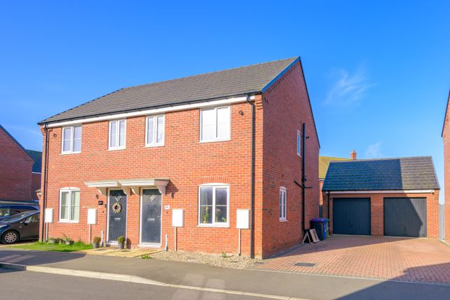 Meres Way, Swineshead, Boston, PE20 3 bed semi
