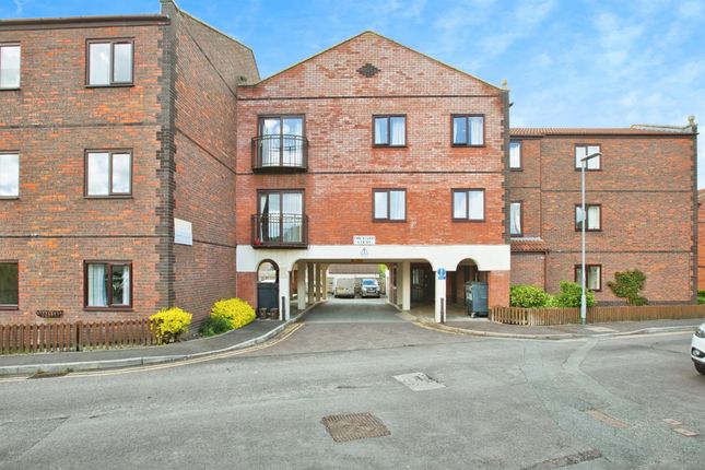 2 bed property