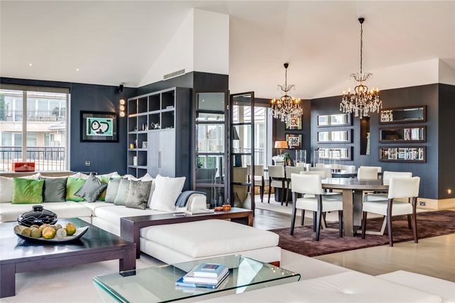 Coleridge Gardens, King's Chelsea... 4 bed flat for sale