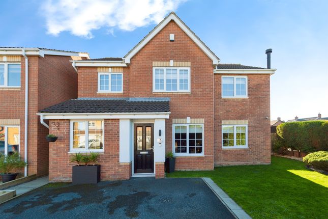 4 bed detached house