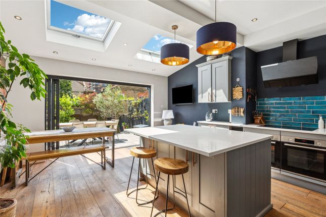 4 bedroom terraced house for sale