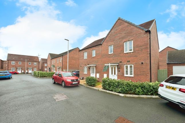 3 bed semi-detached house