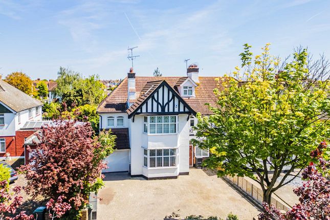 5 bed semi-detached house