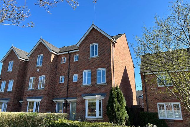 Hickling Close, Leicester LE7 5 bed end of terrace house for sale