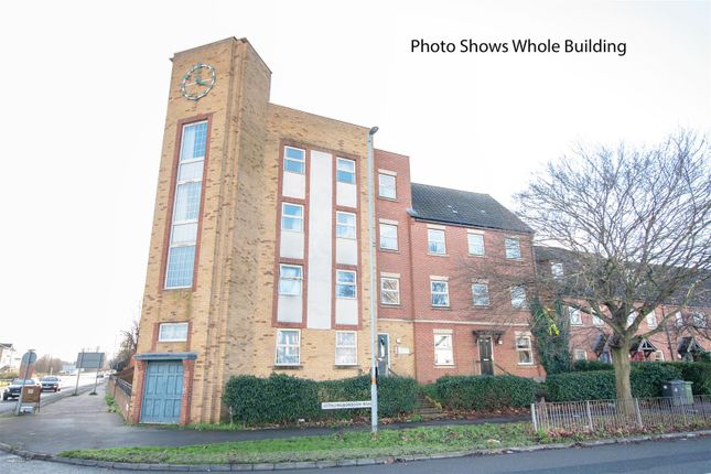 Irthlingborough Road, Wellingborough 2 bed flat for sale