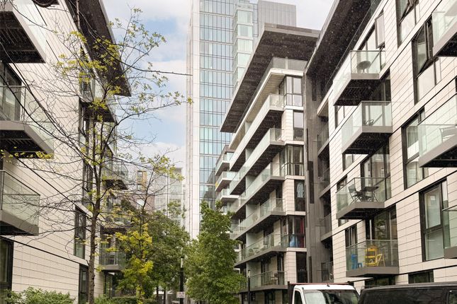 Stable Walk, Aldgate East E1 1 bed apartment for sale