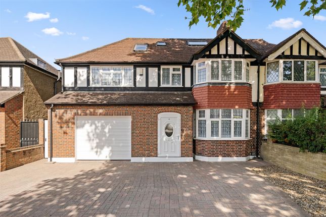 6 bedroom semi-detached house for sale