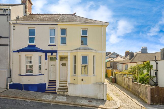 3 bed end terrace house
