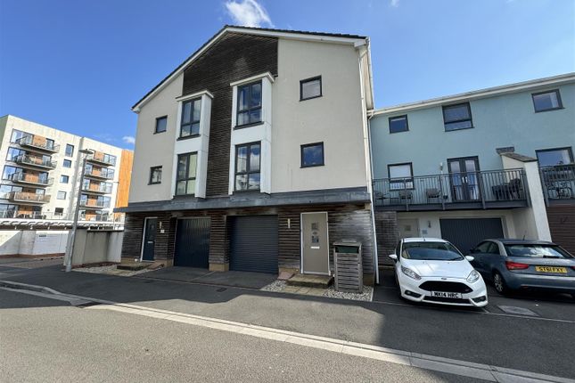 Argentia Place, Portishead 4 bed townhouse for sale