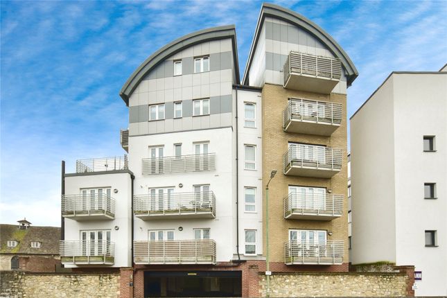 2 bed flat