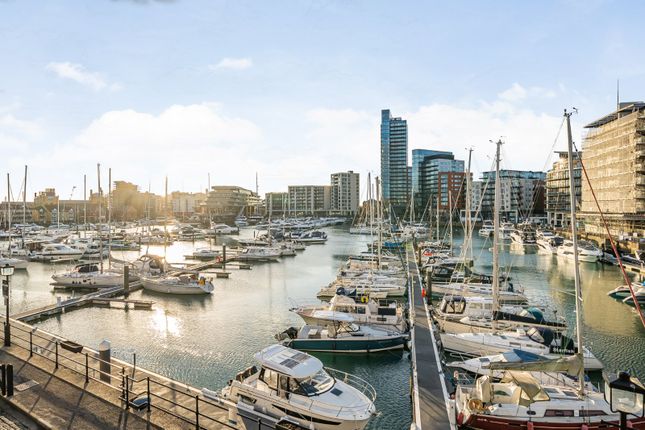 Channel Way, Ocean Village... 2 bed flat for sale