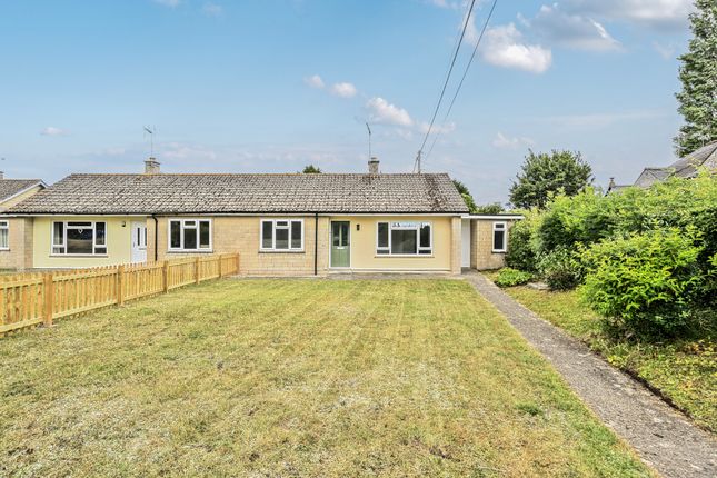 Iles Court, Goatacre, SN11 3 bed bungalow for sale