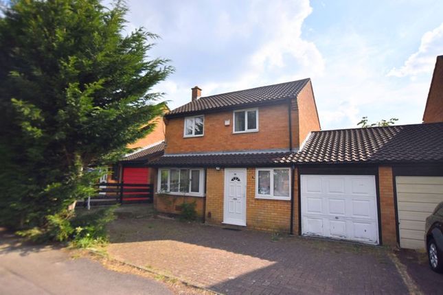 The Boundary, Oldbrook, Milton Keynes 3 bed link detached house for sale