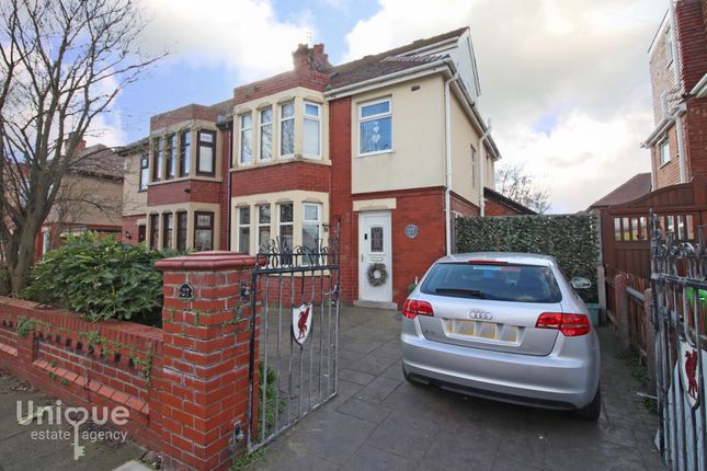 Romney Avenue,  Fleetwood, FY7 3 bed semi