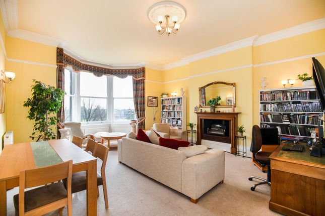 Strayside Mews, Leeds Road... 1 bed apartment for sale