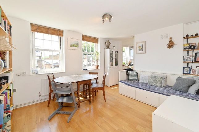 Lloyd Baker Street, London WC1X 2 bed flat for sale