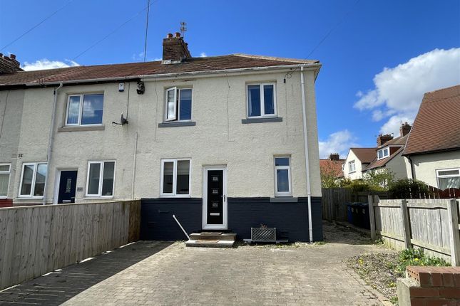 3 bed end terrace house