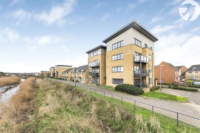 Lulworth Court, 22 Riverside Wharf... 2 bed flat for sale