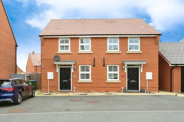 2 bedroom semi-detached house for sale