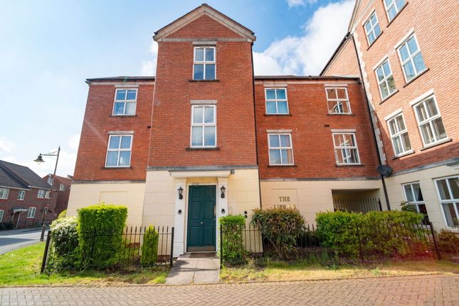 Dickens Heath Road, Solihull B90 2 bed apartment for sale