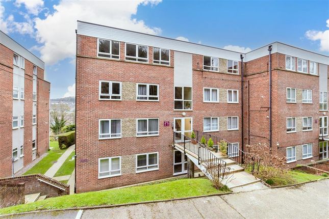 2 bed flat