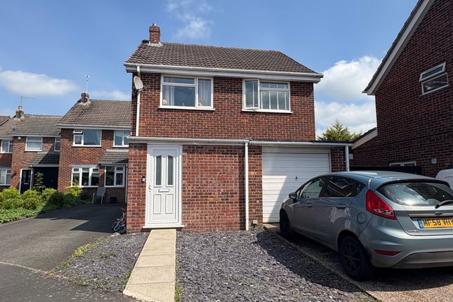 4 bed detached house