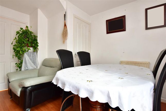 4 bedroom town house for sale