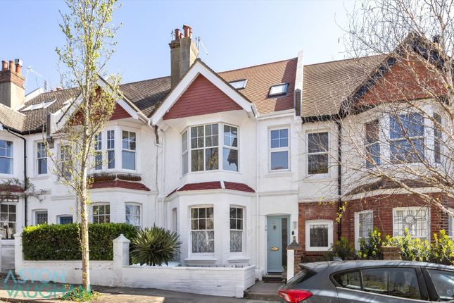 3 bed flat