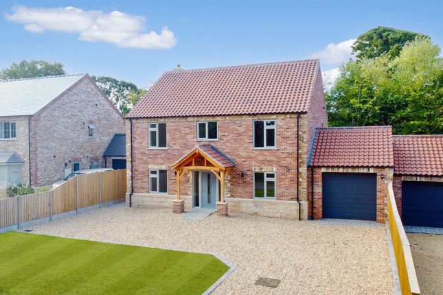 4 bed detached house