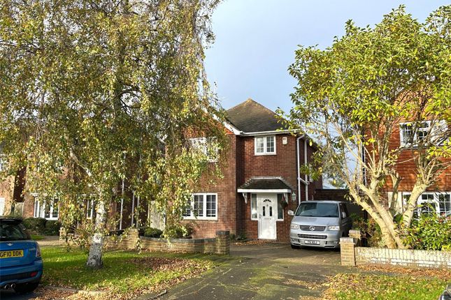 3 bed detached house