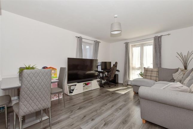 2 bed flat